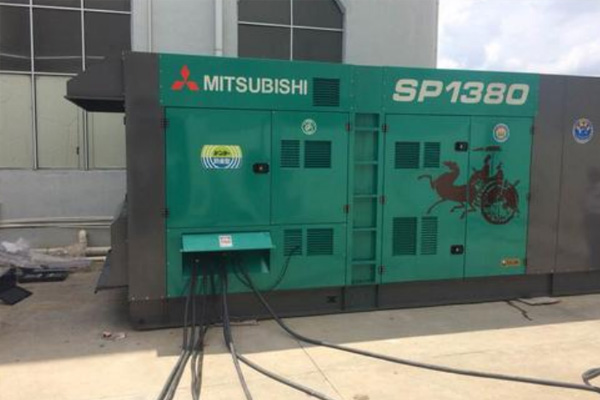 岱山为什么有些柴油发电机组的输出电压可以调节？