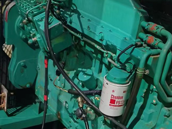 岱山如何确定新的发电机组控制系统是否与原系统兼容？